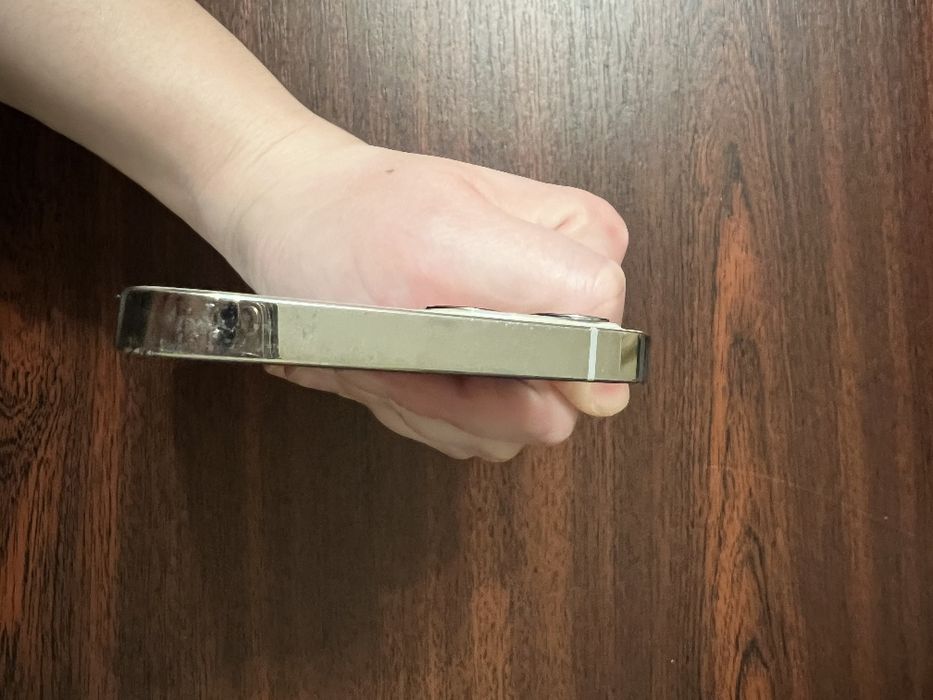 Продам Iphone 12pro 128gb