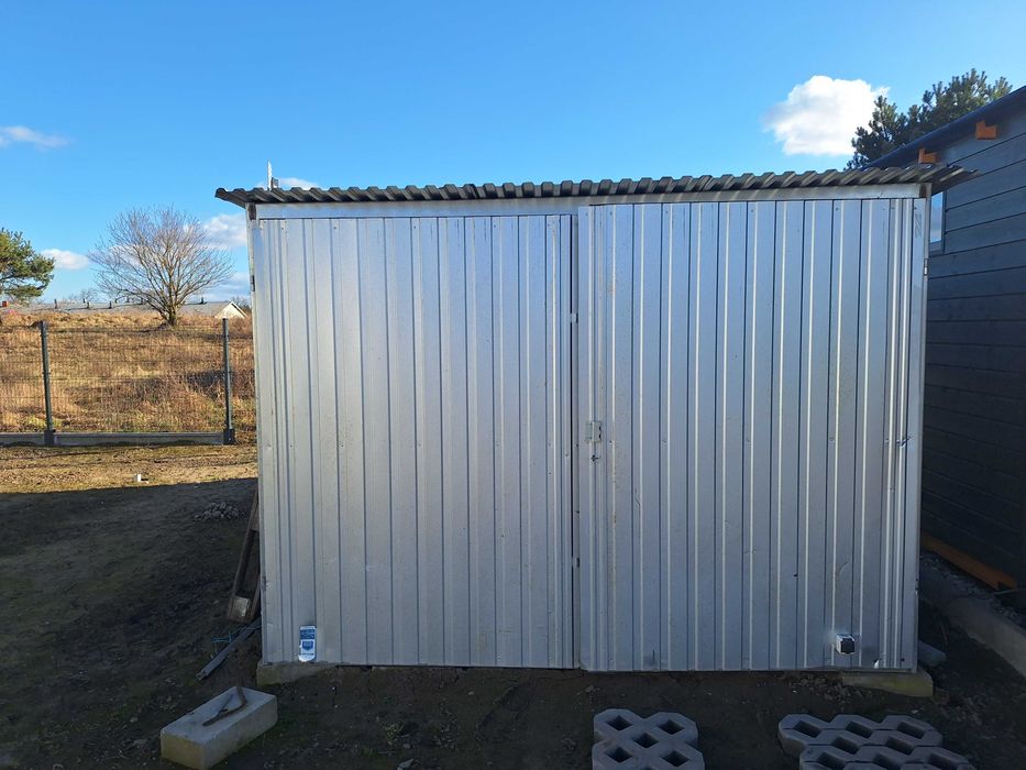 Garaż blaszany 5x3m