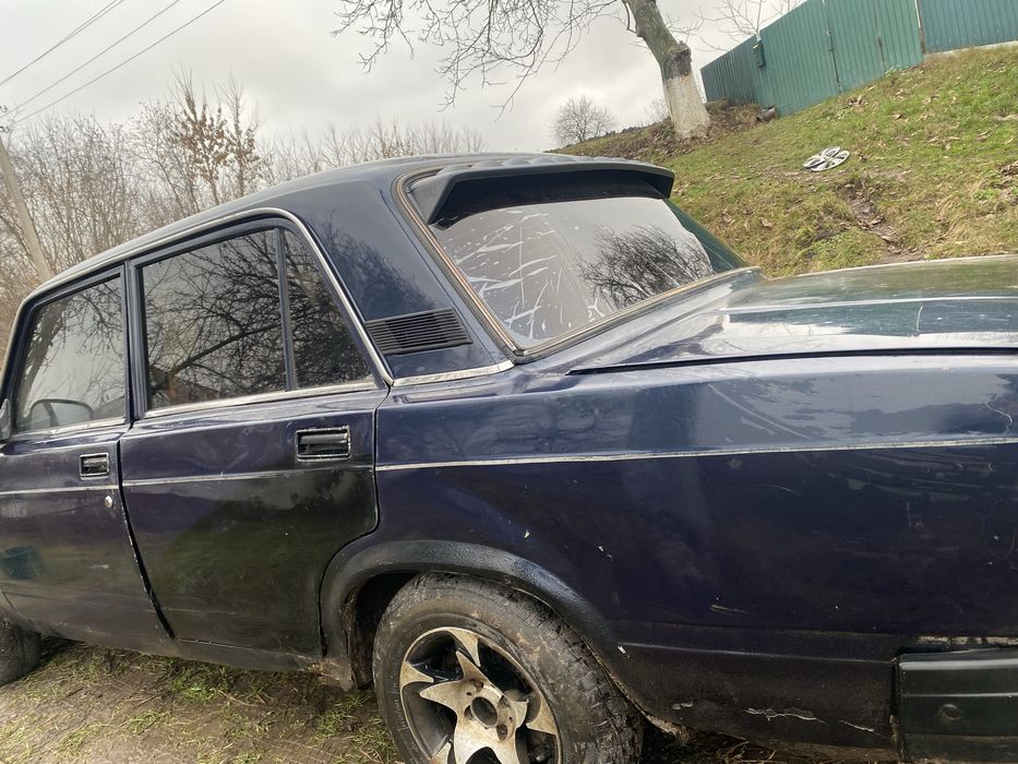 Продам ваз 2107 частично на ходу, без акб