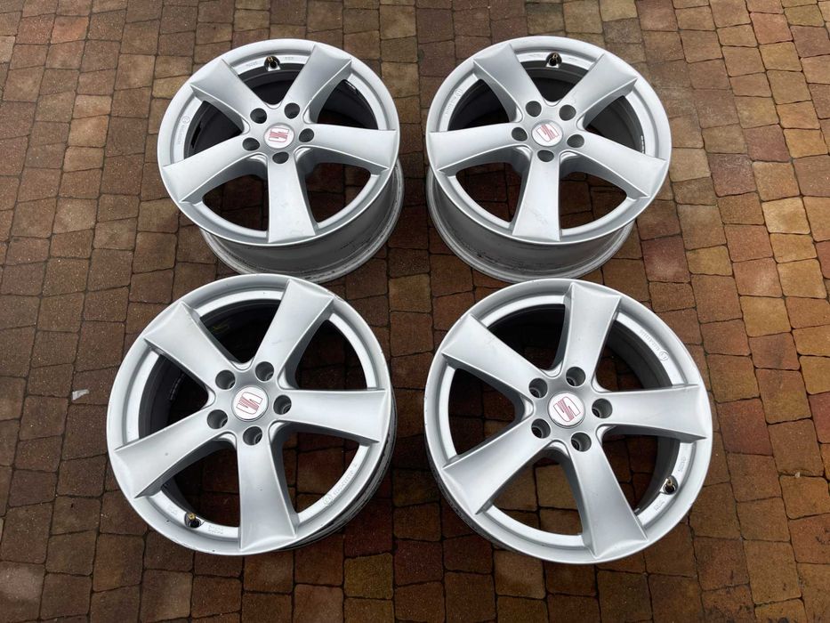 4010. Alufelgi 17" Seat Leon Exeo Tarraco Altea 7J ET40 5x112