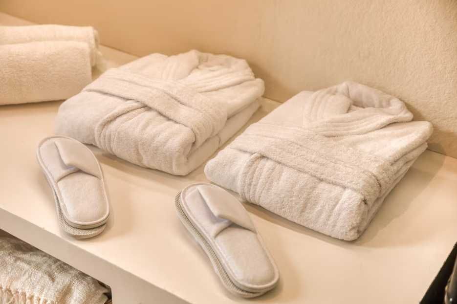 Prywatny Apartament z Jacuzzi i Sauną w Centrum Miasta z Parkingiem