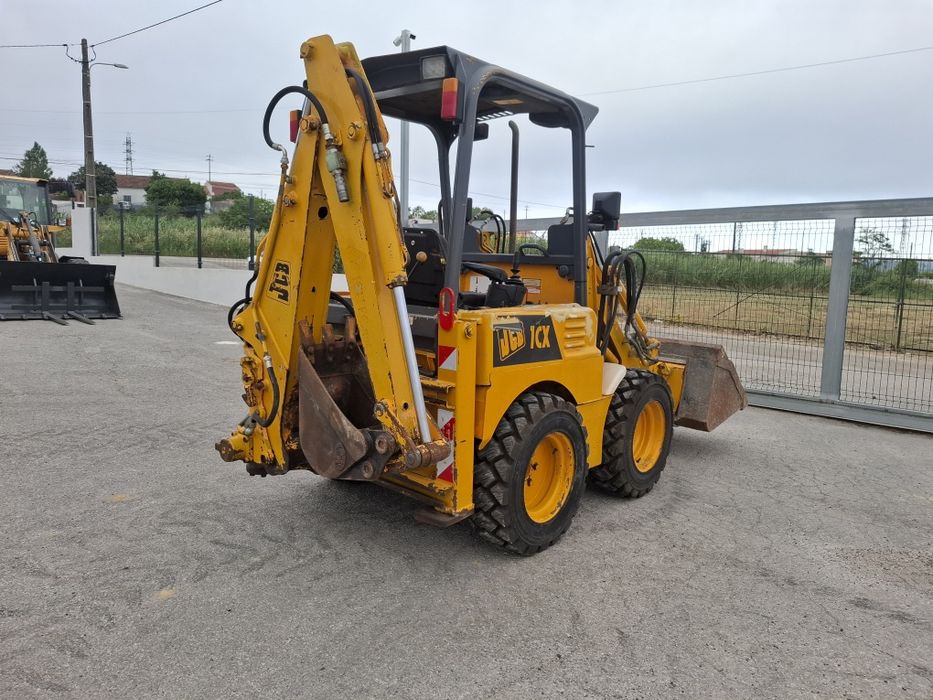 JCB  1 cx retroescavadora