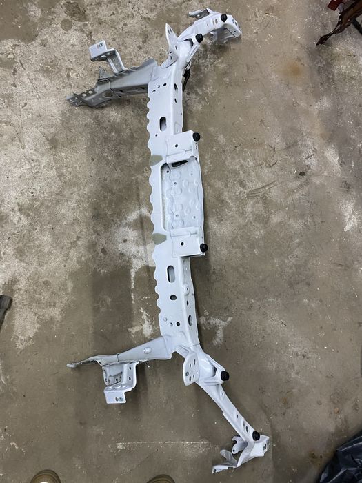 Chevrolet bolt euv 2022  телевизор панель