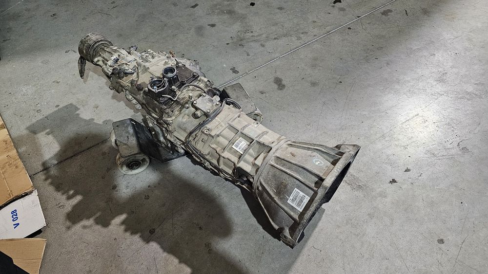 Caixa velocidades mitsubishi L200