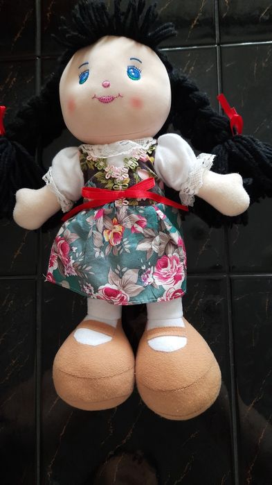 Lalka przytulanka góralka 36 cm.