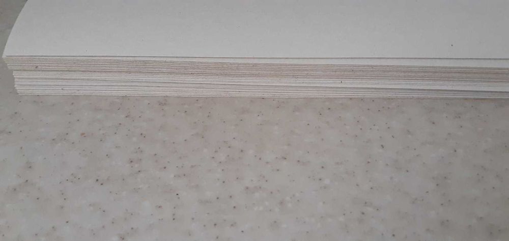 Картон А4 білий плотний