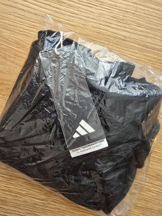 Nowy Strój jednoczęściowy Adidas solid tape suit rozmiar 40 Damski