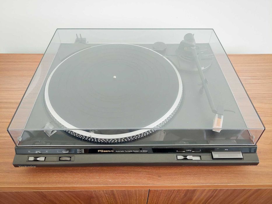 Gira-discos Technics SL-BD22 FGServo Automatic Turntable System