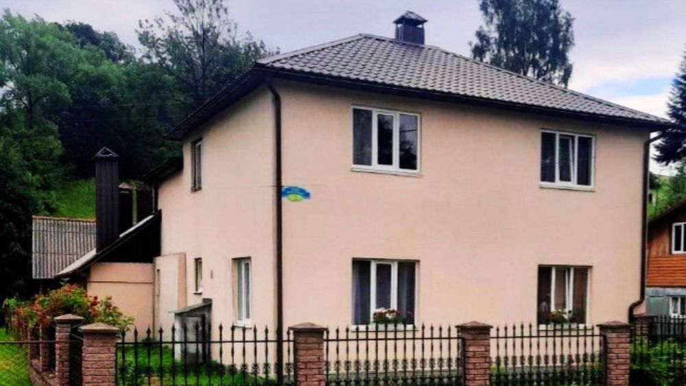 Будинок в Карпатах Ясіня поруч Буковель та Драгобрат