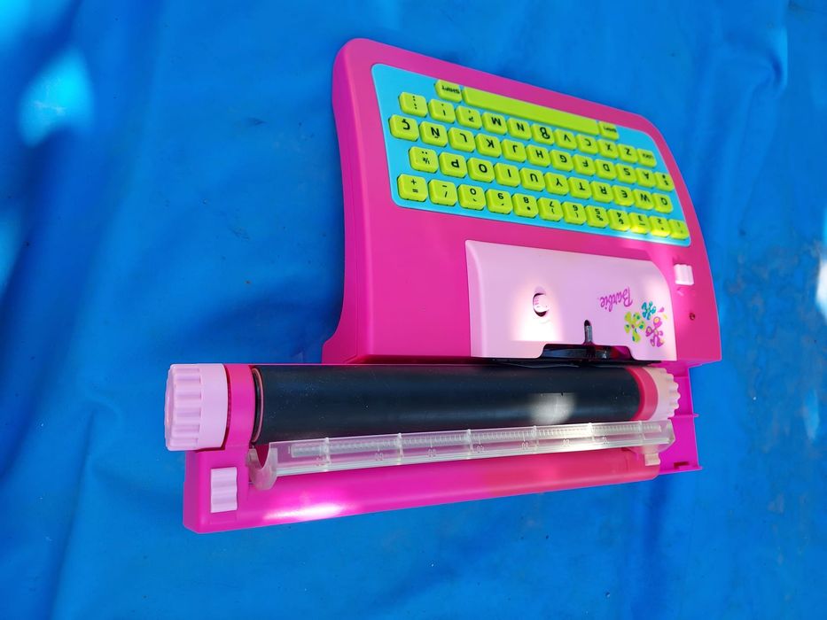 Máquina de escrever BARBIE