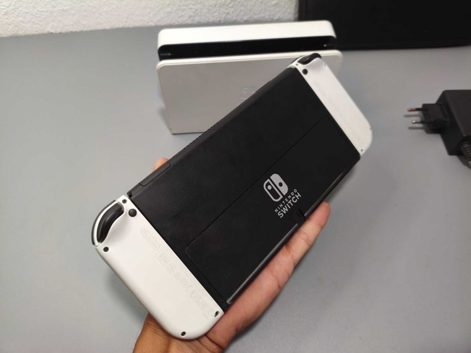 Nintendo Switch Oled Branca
