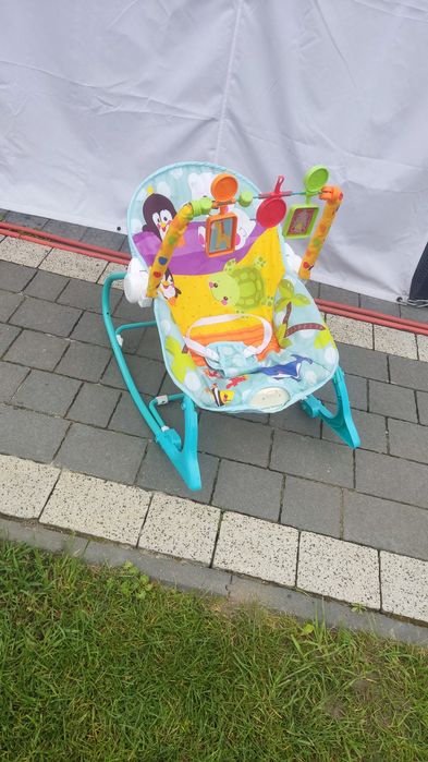 Leżaczek bujaczek dla dziecka wibracja zabawki