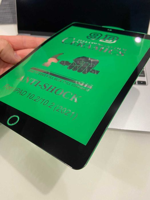 Защитное стекло планшета 9D Apple iPad 7 | 8 | 9  10.2" и др