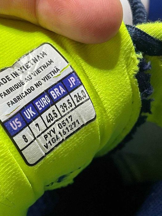 Кроссовки Mizuno Wave Tornado X