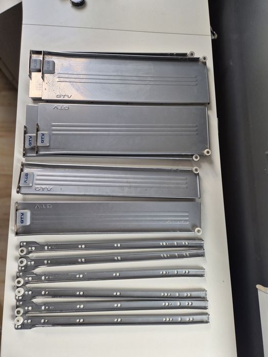 Szuflady gtv, prowadnice rolkowe prestige metalbox