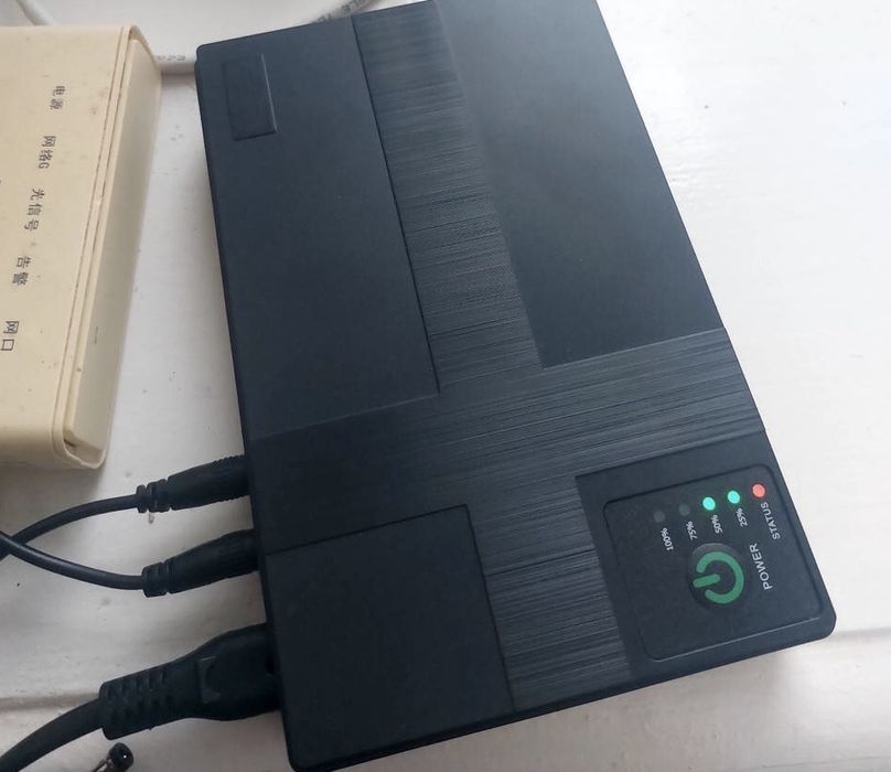 РОЗПРОДАЖ міні упс безперебійник ДБЖ ИБП для роутера DC1018L 14000мАг