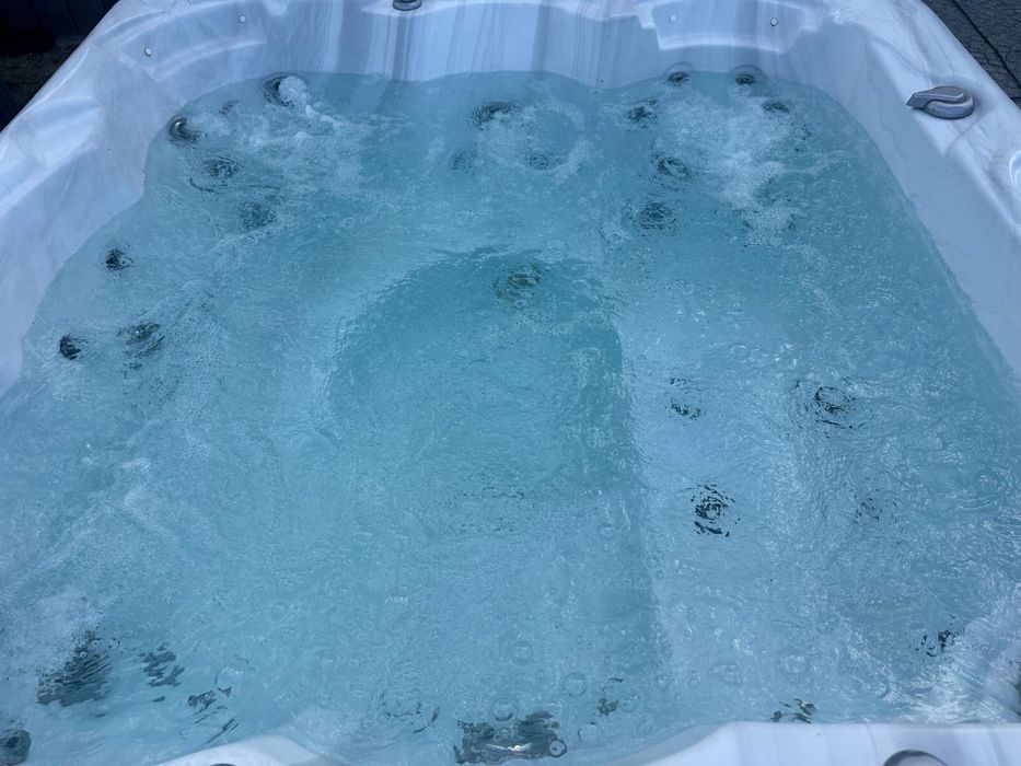 Jacuzzi ogrodowe Canadian Spa 200x200 Balboa ozonator Led okazja 40dys
