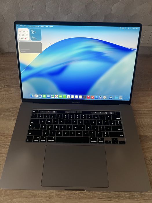 macbook pro 16