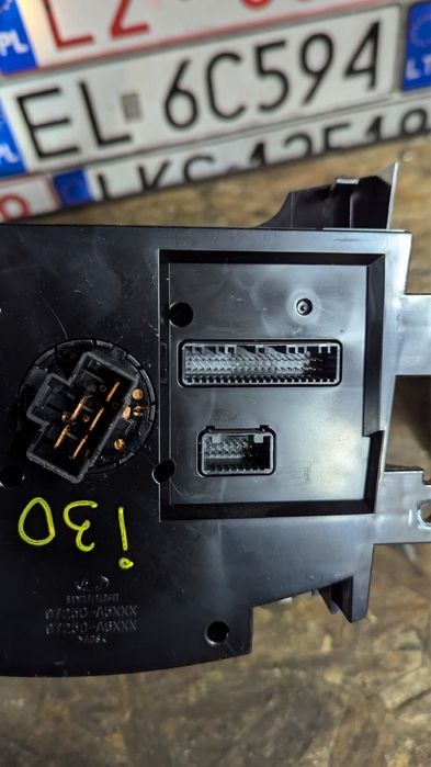 Панель кондиціонера hyundai i30 ii 2012-2017 рік 97250-a6000gu