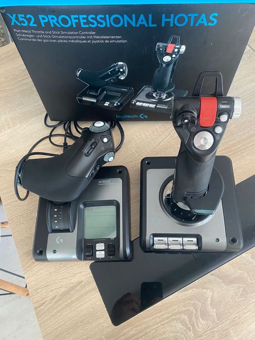 Joystick Logitech G X52 Professional HOTAS