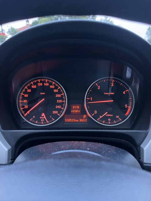 Bmw 319d 2011 polift