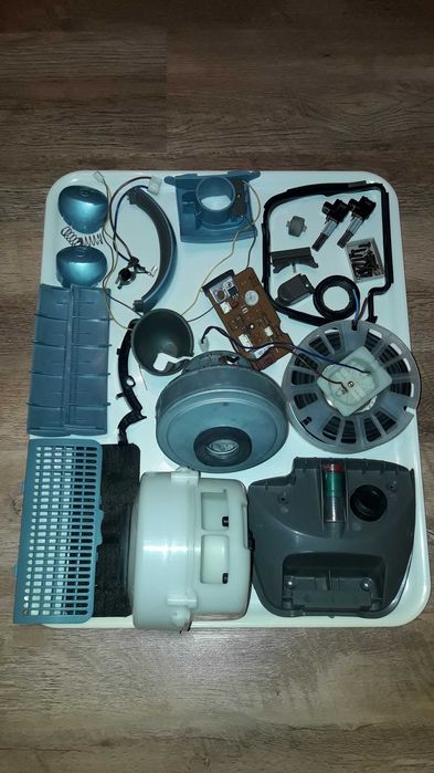 Пилосос ,, SAMSUNG '' ( по запчастинам )