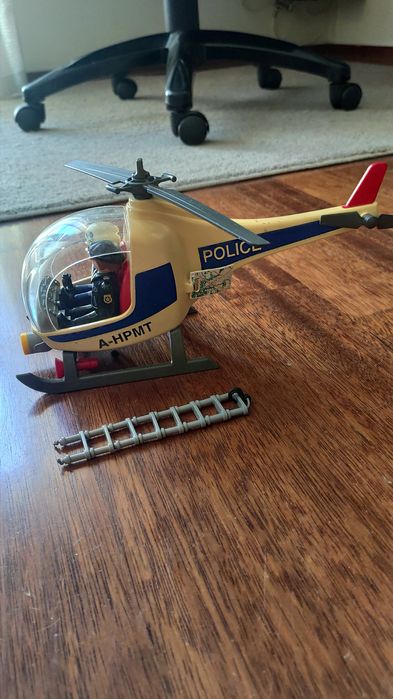 Conjunto helicóptero e mota da polícia Playmobil