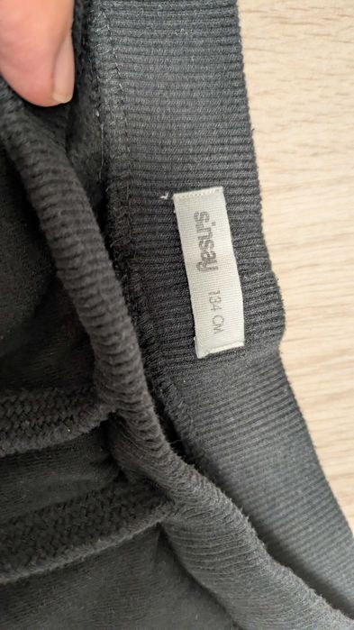 2 pary spodni dresowych dla chłopca rozmiar 134 Sinsay