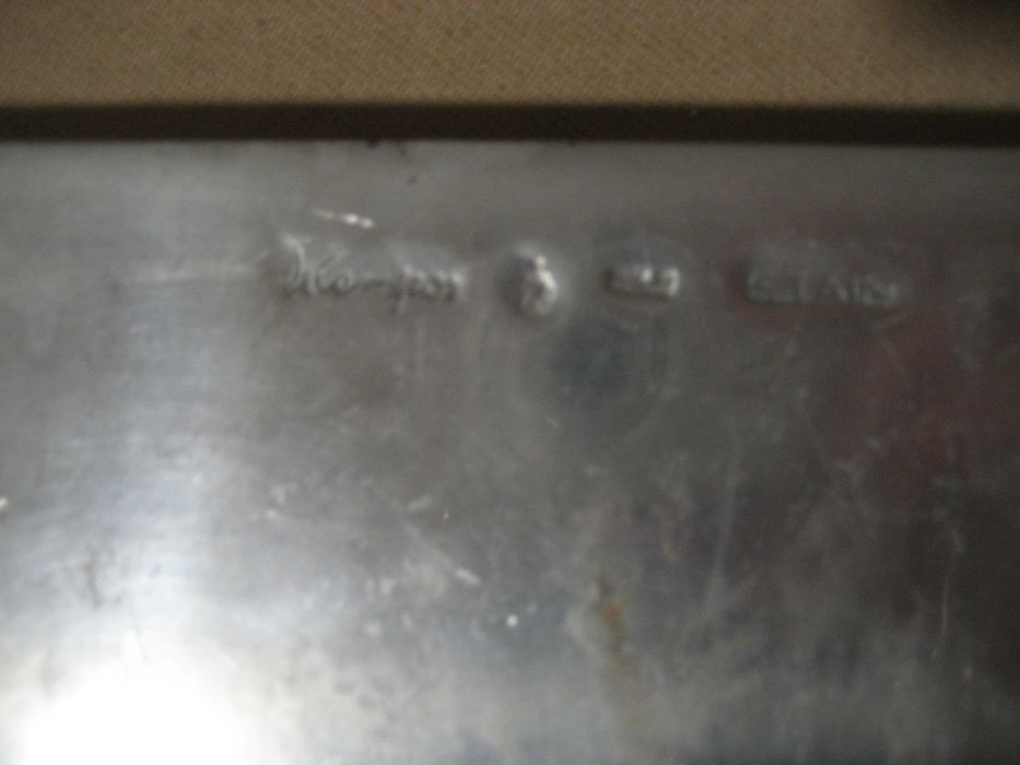 Caixa em estanho para papel e lapiseira De Campos