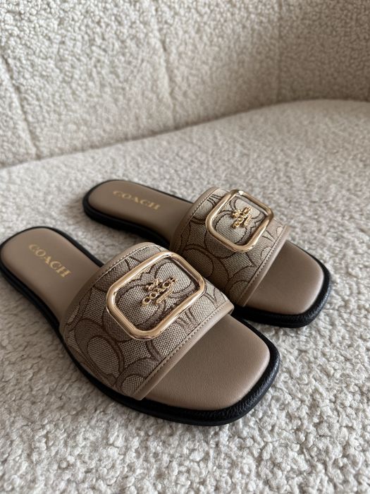 Тапочки шльопанці Coach 37,39p