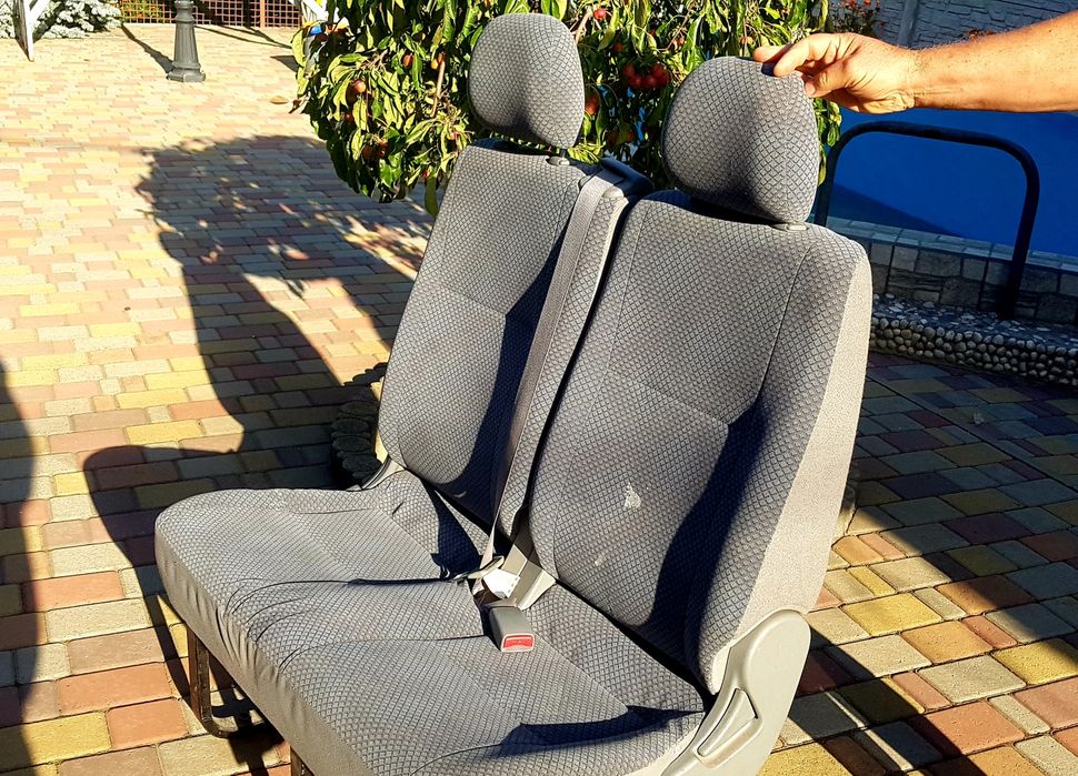 Двойное сиденье на микроавтобус или автобус