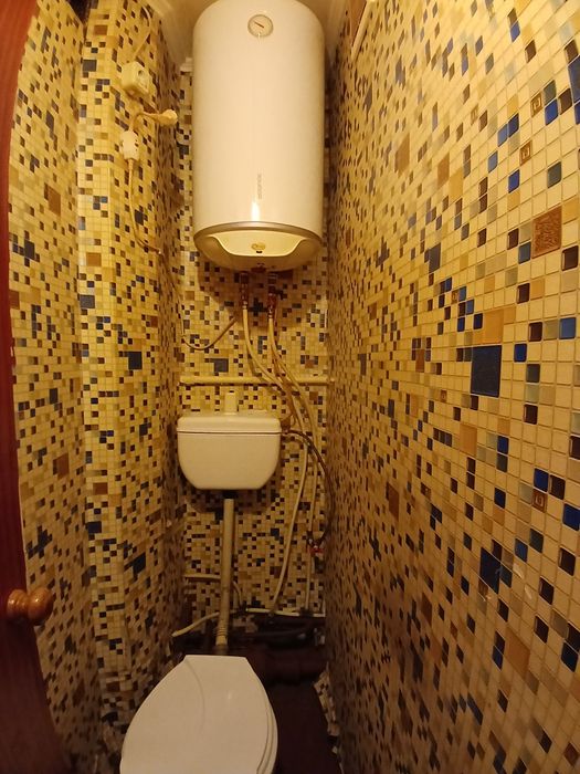 Продаю 2к/к  Колодезной 10