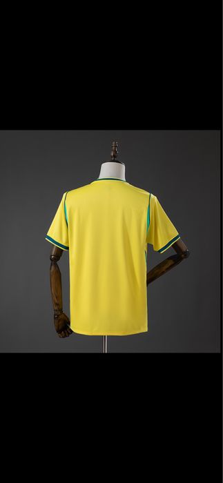 Camiseta Brasil amarela