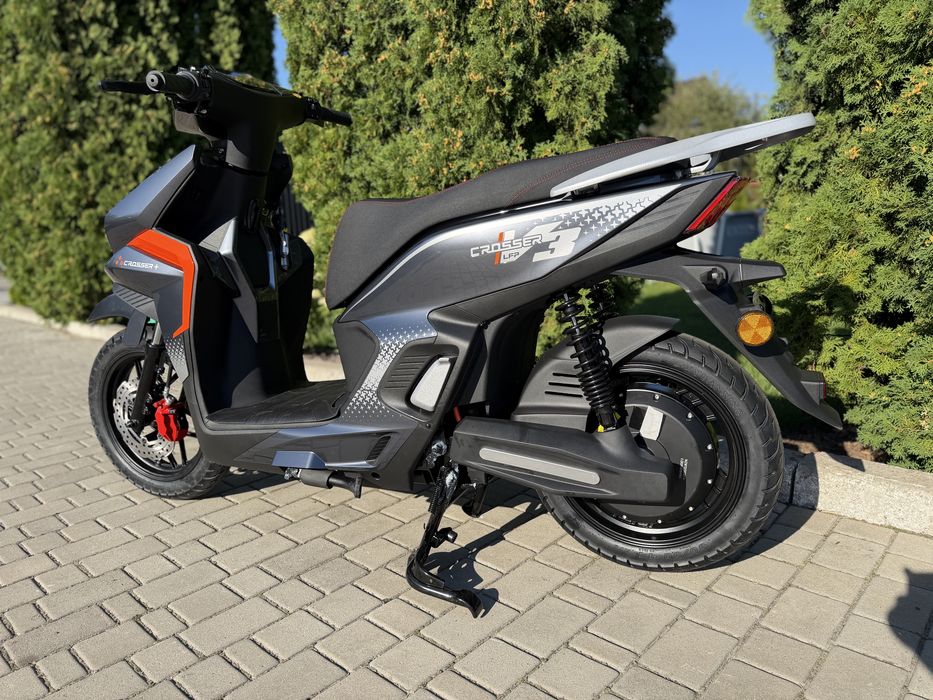 Електроскутер Crosser V-3