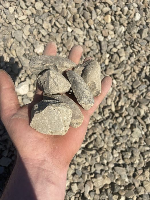 Чорнозем земля глина гравій щебень пісок