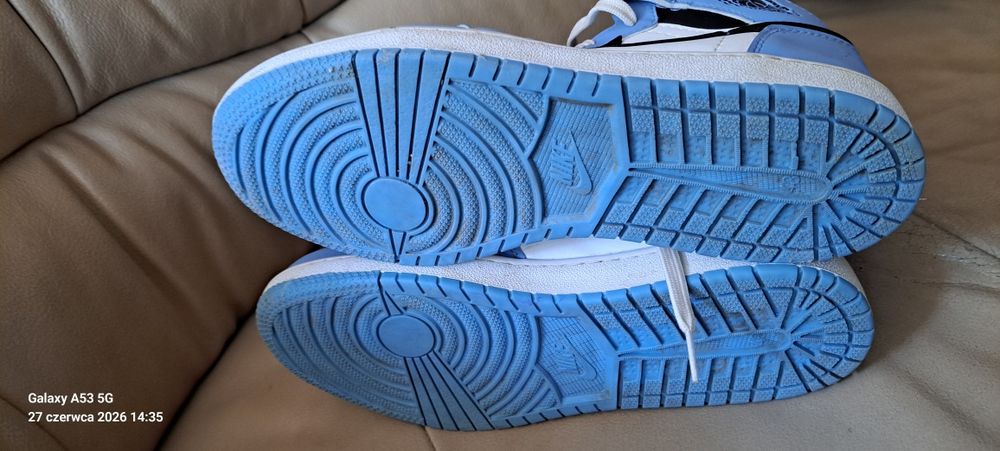 Jordan 1 Retro University Blue roz 43