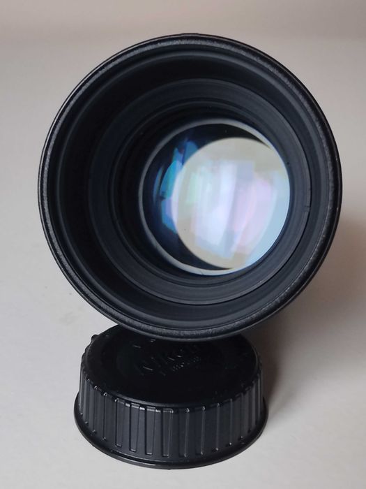 Nikon AF DC 105mm f/2 D