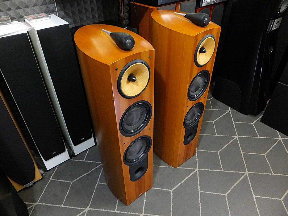 Kolumny głośnikowe Bowers Wilkins B&W NAUTILUS 603