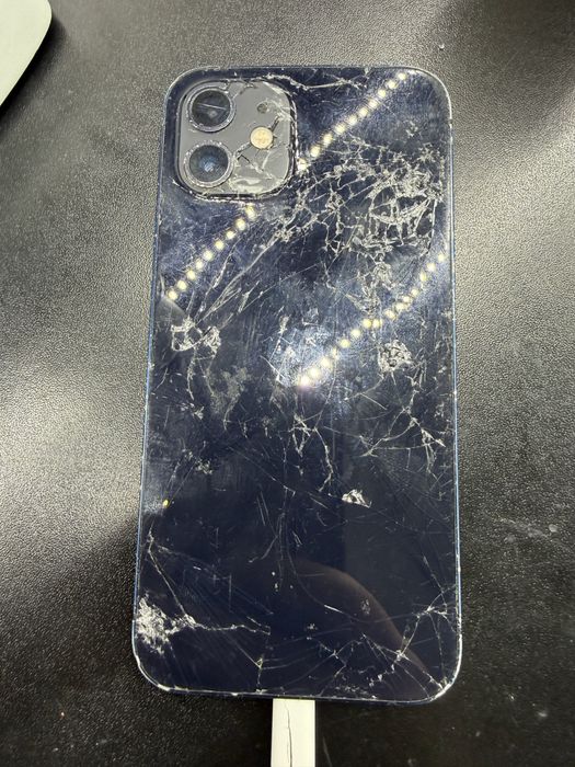 Iphone 12 black icloud