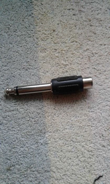 универсальный штеккер для радиоаппаратуры