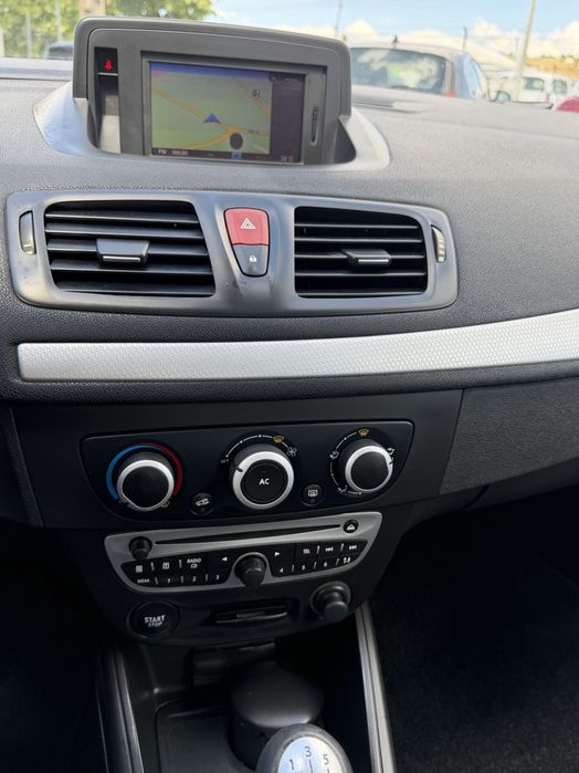 RENAULT Mégane coupé