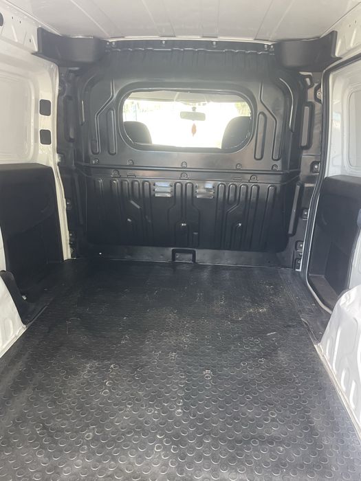 Fiat doblo 1.6 muito estimada