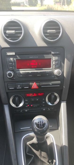 AUDI A3 1.6 MPI 5-drzwiowe