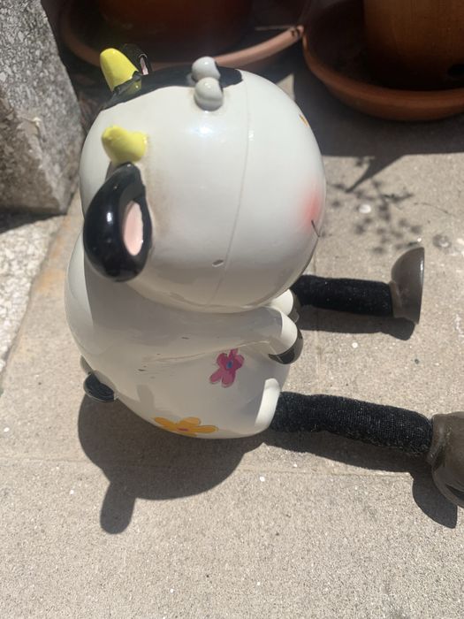 Mealheiro Vaca cerâmica 14 cm, pernas flexíveis
