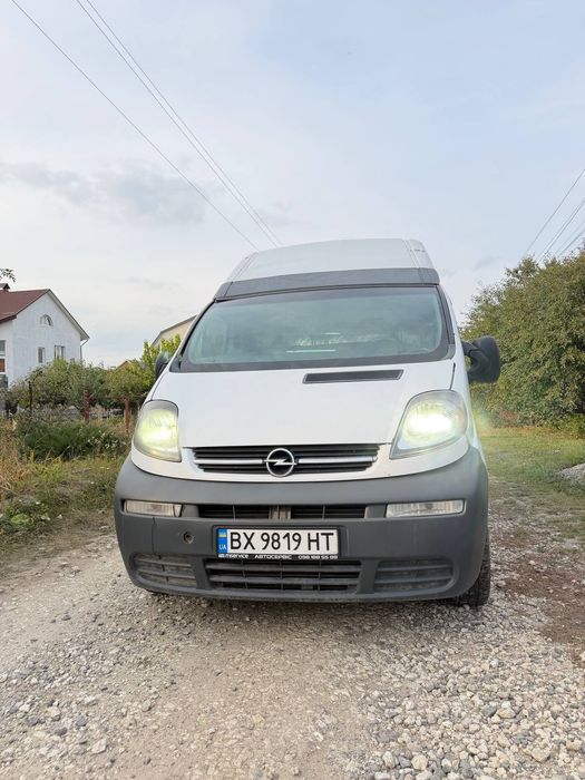 Opel Vivaro 2.5 dci