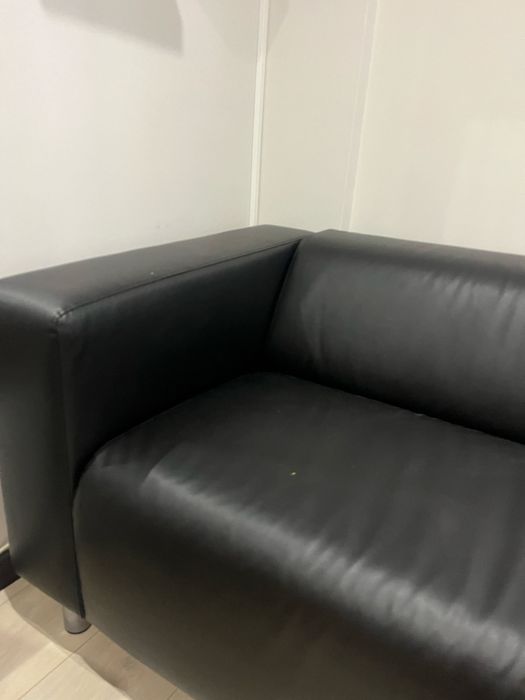 Sofa semi novo. Pouco usado.