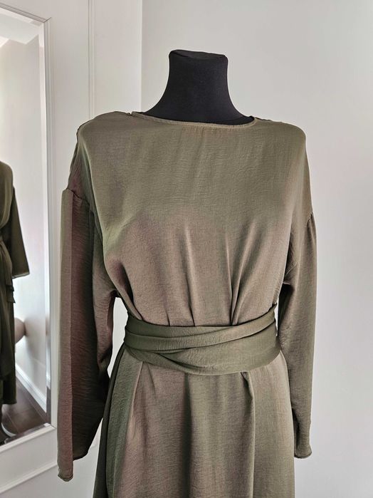 Sukienka maxi satynowa khaki Asos L 40