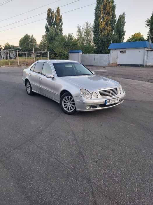 Мерседес 211, 2005р