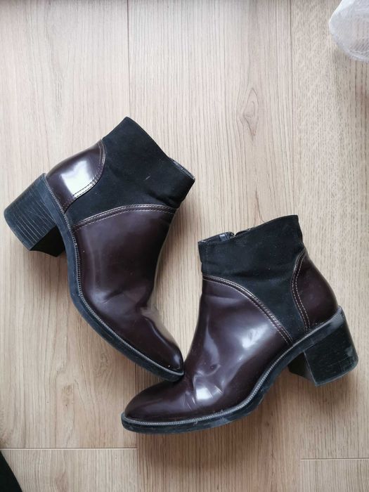 Zara brązowe wiśniowe botki 39 lakierowana skóra skórzane bordowe
