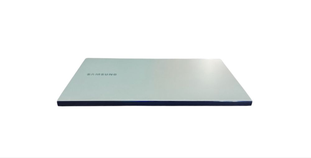 Гарантія Samsung GalaxyBook i7-10510U/16gb ddr4/512gb ssd/Oled Full HD